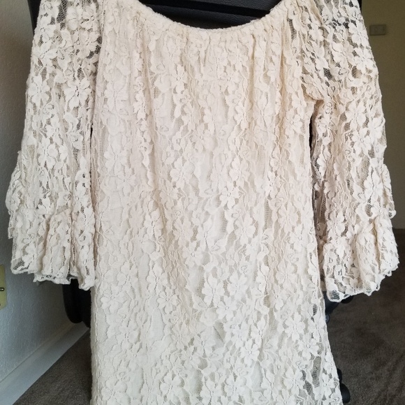 Elan Cream Floral Lace blouse/mini dress - Picture 2 of 2